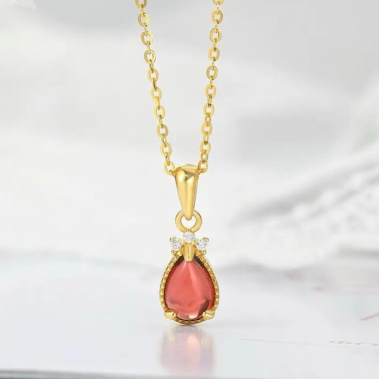 Collier pendentif Grenat