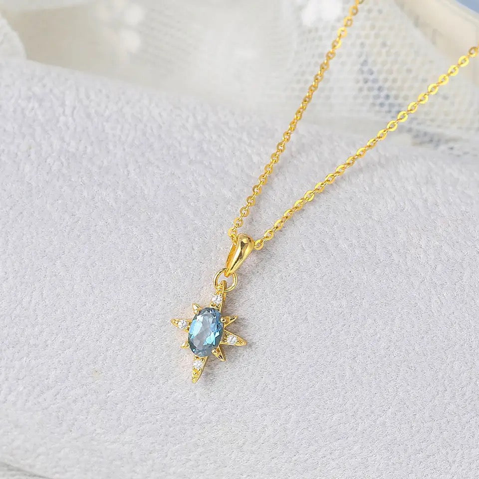 Collier soleil bleu